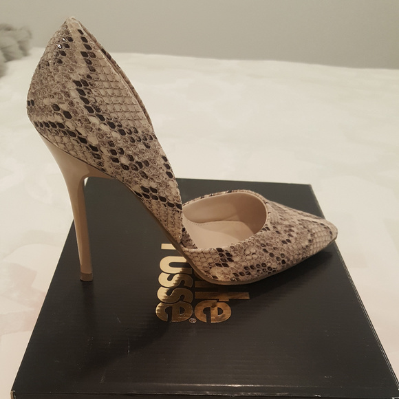 Charlotte Russe Shoes - 5FOR$25- Charolette Russ Python heels